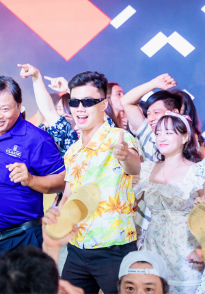 Team Building Bãi Biển & Gala Dinner 3N2D Tại Cam Ranh Cùng Classic Fine Foods Việt Nam