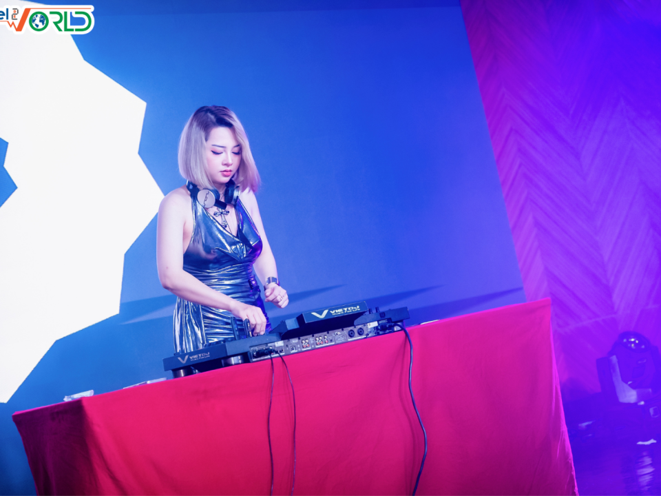 Team Building Bãi Biển & Gala Dinner 3N2D Tại Cam Ranh Cùng Classic Fine Foods Việt Nam