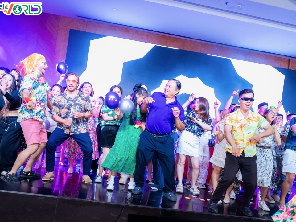 Team Building Bãi Biển & Gala Dinner 3N2D Tại Cam Ranh Cùng Classic Fine Foods Việt Nam