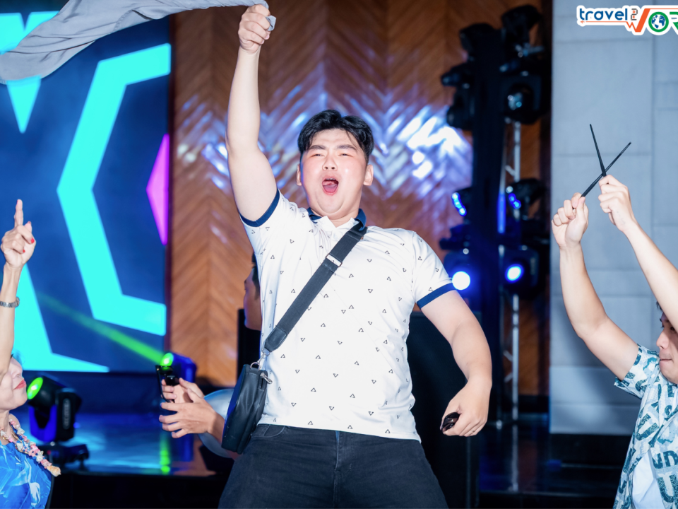 Team Building Bãi Biển & Gala Dinner 3N2D Tại Cam Ranh Cùng Classic Fine Foods Việt Nam