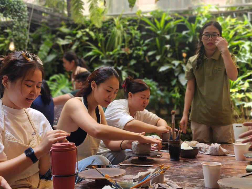 Team Building Workshop Làm Gốm Cùng Vietnam Children